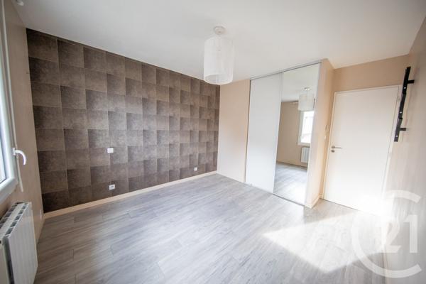 Maison à vendre  5 pièces - 87,10 m2 LE TAILLAN MEDOC - 33