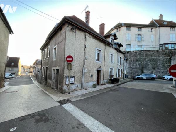 MAISON DE VILLE AVEC GARAGE A MARNAY