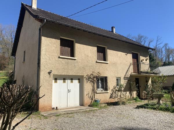Maison avec jardin