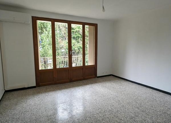 Appartement à vendre    3 pièces • 69,20 m2 Avignon