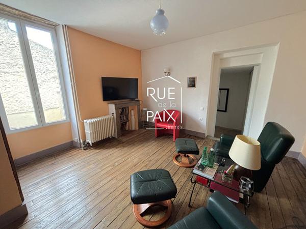 86000 POITIERS Maison de caractère - Centre de Poitiers avec terrasse panoramique