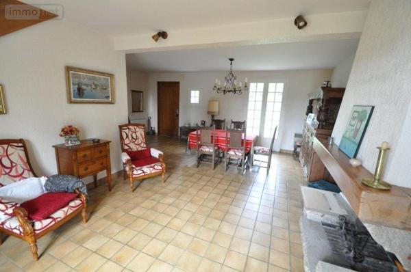 Maison à vendre à La Forêt-Fouesnant dans le Finistère (29940), ref : VEN CTS LE M RB2
