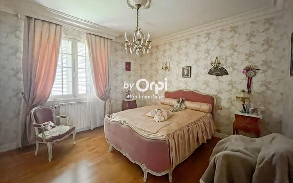 Maison à vendre    5 pièces •  Montluçon