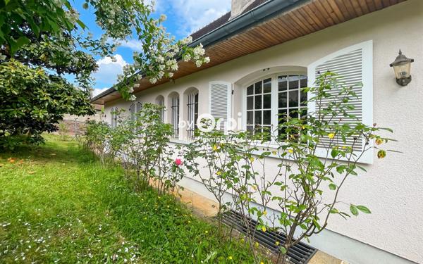 Maison à vendre    5 pièces •  Montluçon