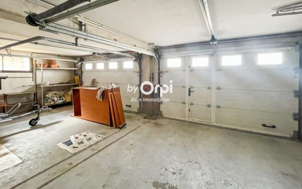 Maison à vendre    5 pièces •  Montluçon