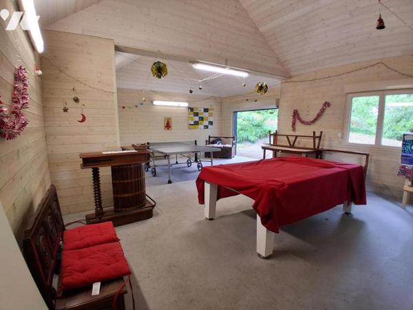 Terrain à bâtir avec Bâtiment de 54 m² 