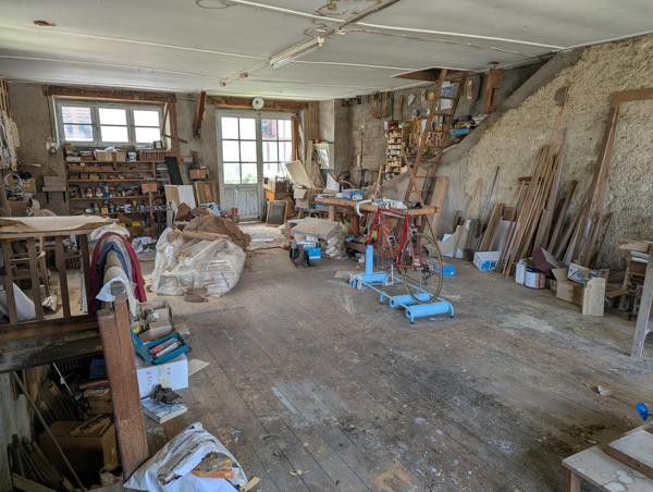Maison de ville avec atelier !