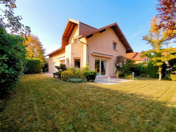 Maison Ambilly 6 pièce(s) 144 m²