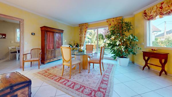 Maison Ambilly 6 pièce(s) 144 m²