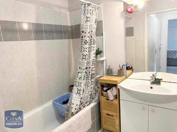 Appartement à louer 2 pièces 55.35m²