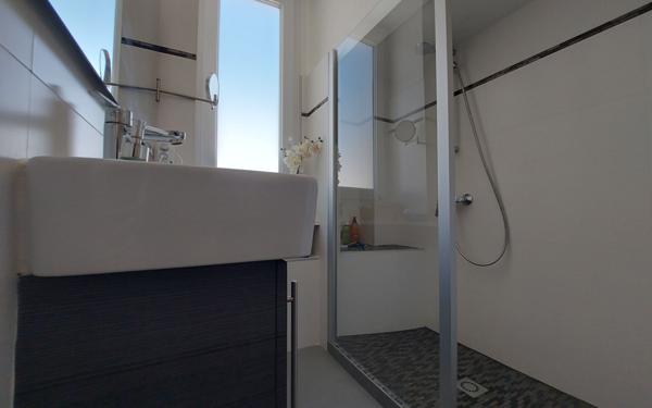 Appartement à vendre    4 pièces • 83,85 m2 La Rochelle