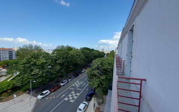 Appartement à vendre    4 pièces • 83,85 m2 La Rochelle