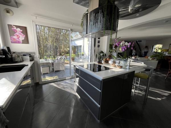 Maison à vendre |  Clohars-Carnoët |  7 pièces | 217 m²