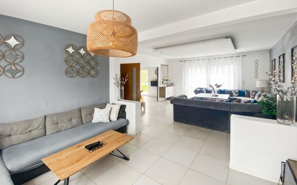 Maison à vendre    6 pièces • 147 m2 Sandillon