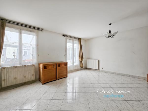 Maison à vendre 7 pièces, P7, PLAISIR (78) garage, 5 chambres
