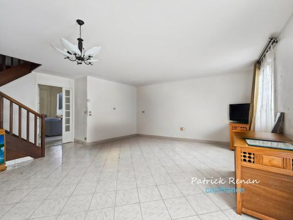 Maison à vendre 7 pièces, P7, PLAISIR (78) garage, 5 chambres