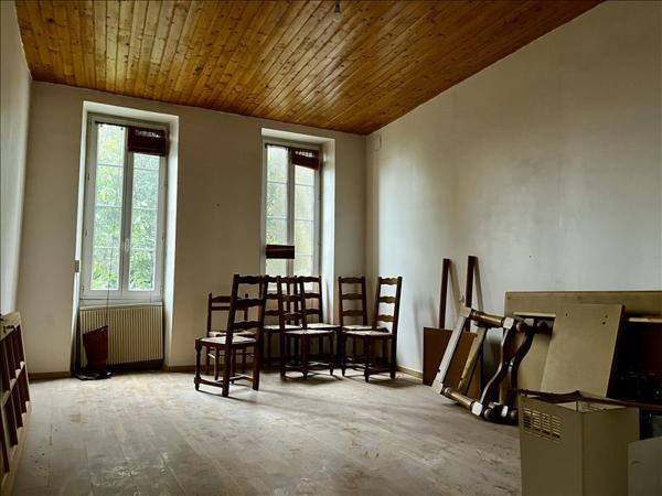 Maison à vendre |  Marennes |  5 pièces | 194 m²