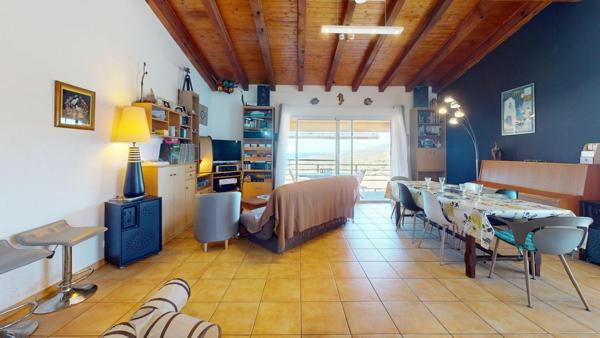 Villa familiale en plain-pied avec vue mer et potentiel locatif