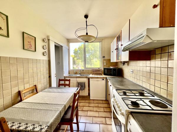 Jouy-en-Josas (78350) Appartement de 73m2- 3 chambres-centre ville