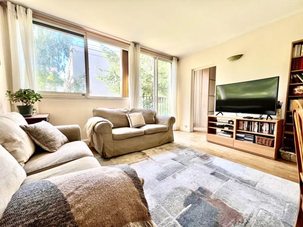 Jouy-en-Josas (78350) Appartement de 73m2- 3 chambres-centre ville