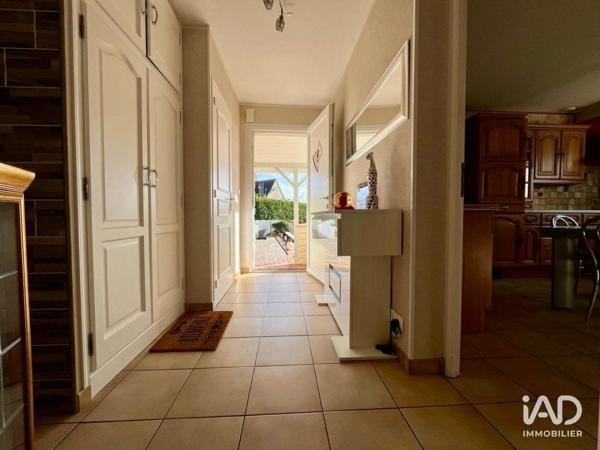 Maison à vendre 4 pièces 92 m² Sainte-Croix-sur-Mer