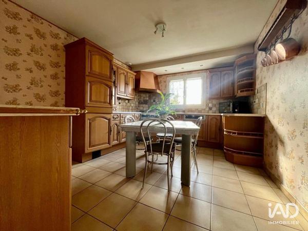 Maison à vendre 4 pièces 92 m² Sainte-Croix-sur-Mer