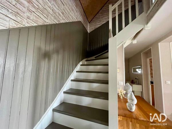 Maison à vendre 4 pièces 92 m² Sainte-Croix-sur-Mer