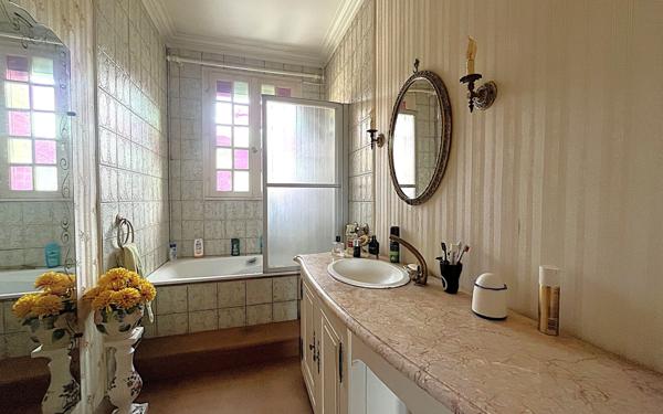 Appartement à vendre    3 pièces • 147,17 m2 Beauvais