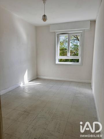 Appartement à vendre 4 pièces 70 m² Saint-Jean-de-la-Ruelle