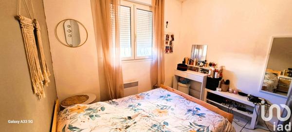 Maison traditionnelle 13 pièces de 286 m² à Magalas (34480)