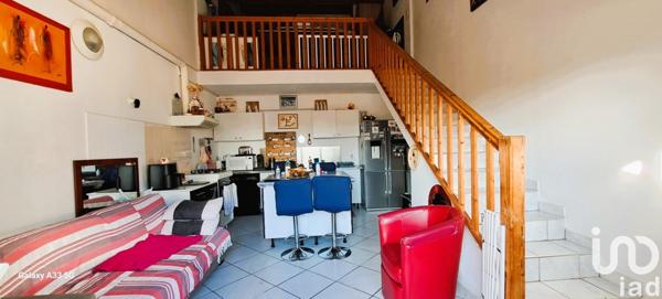 Maison traditionnelle 13 pièces de 286 m² à Magalas (34480)