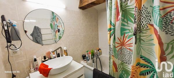 Maison traditionnelle 13 pièces de 286 m² à Magalas (34480)