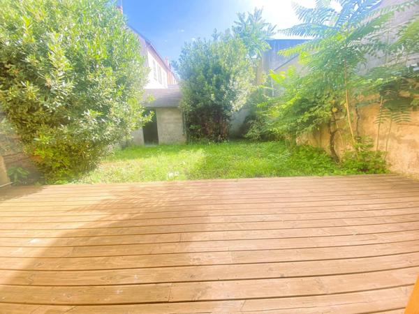 03200 VICHY -CENTRE VILLE -MAISON DE VILLE 4 PIÈCES AVEC TERRASSE ET JARDIN