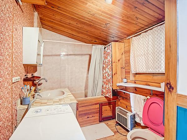 Maison familiale 7 pièces de 139 m² sur terrain d'environ 500 m² ? Secteur Saint-Loup, 13010 Marseille