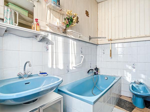 Maison familiale 7 pièces de 139 m² sur terrain d'environ 500 m² ? Secteur Saint-Loup, 13010 Marseille