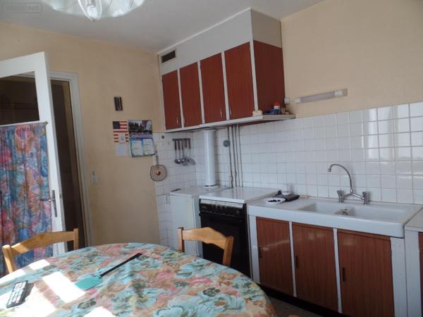 Maison à vendre à Cuves dans la Manche (50670), ref : 824   
21 Rue Du Commerce