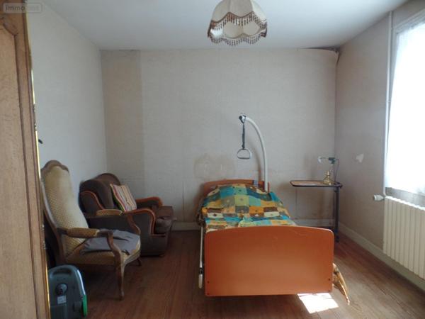 Maison à vendre à Cuves dans la Manche (50670), ref : 824   
21 Rue Du Commerce