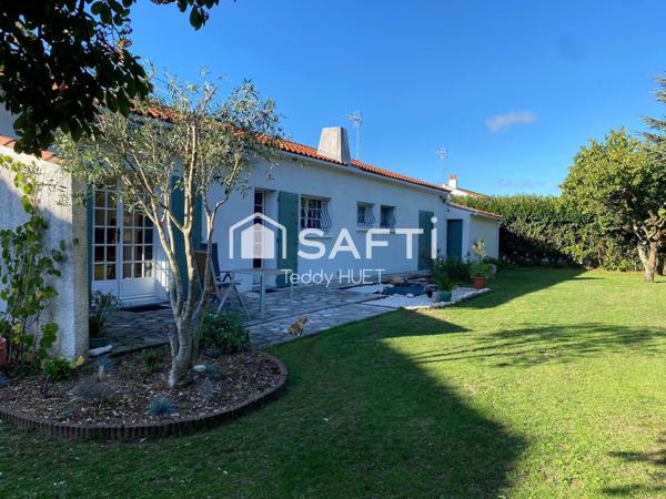 Maison de Plain-Pied 6 Pièces - 153 m² - Non Mitoyenne et Sans Vis-à-Vis