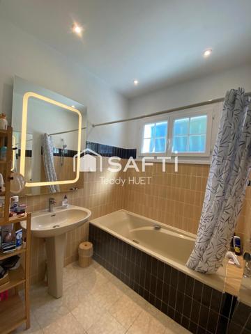 Maison de Plain-Pied 6 Pièces - 153 m² - Non Mitoyenne et Sans Vis-à-Vis