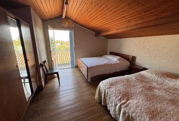 Maison 7 pièce(s) 6 chambre(s) 130 m²