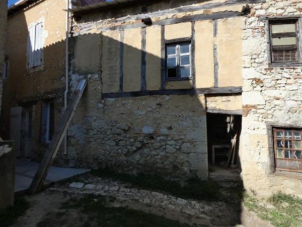 À vendre - Maison mitoyenne 2 côtés, 2 pièces située à Gondrin (32330)