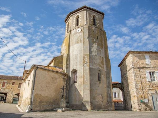 À vendre - Maison mitoyenne 2 côtés, 2 pièces située à Gondrin (32330)