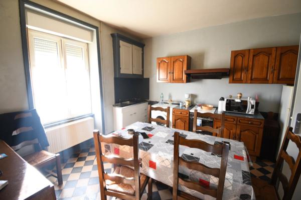 IMMEUBLE DE RAPPORT 124M2 - GRENIER AMENAGEABLE - 3 APPARTEMENTS