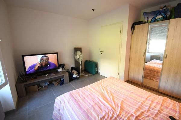 IMMEUBLE DE RAPPORT 124M2 - GRENIER AMENAGEABLE - 3 APPARTEMENTS