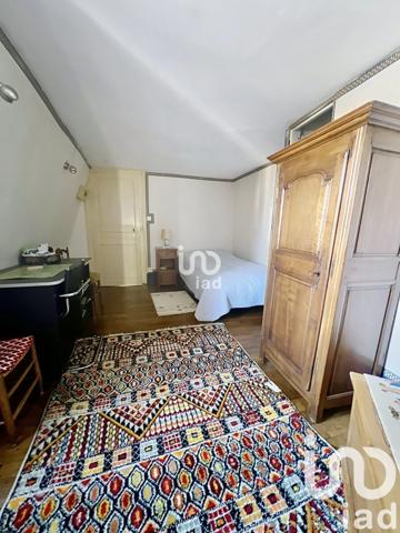 Triplex 6 pièces de 177 m² à Bourges (18000)