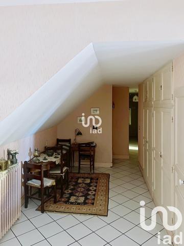 Triplex 6 pièces de 177 m² à Bourges (18000)
