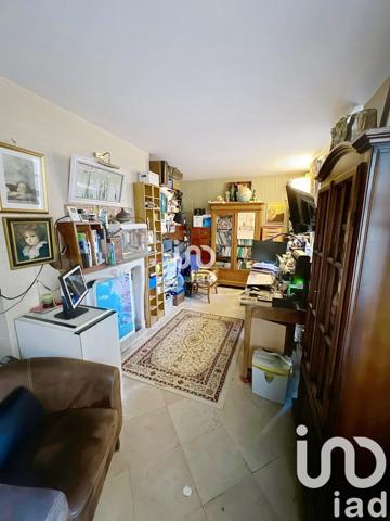 Triplex 6 pièces de 177 m² à Bourges (18000)