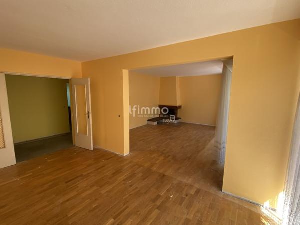 Appartement spacieux, cave et garage – Mulhouse - Parc du Jura