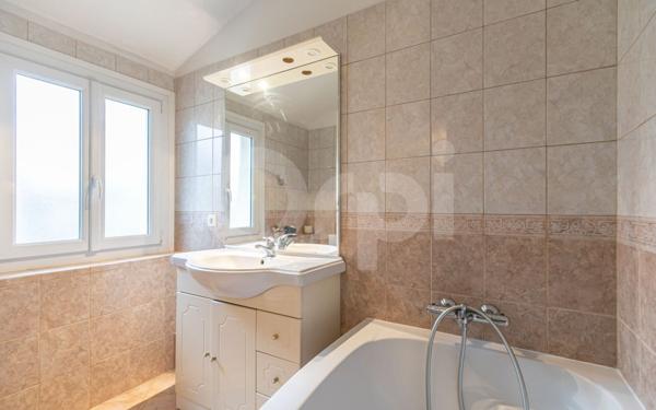 Maison à vendre    5 pièces •  Boissy-Saint-Léger