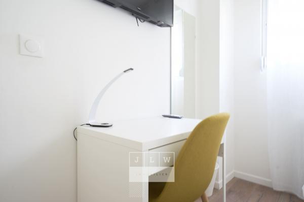 AVLP-LL152 - Chambre 1 en colocation meublée avec sdd privée